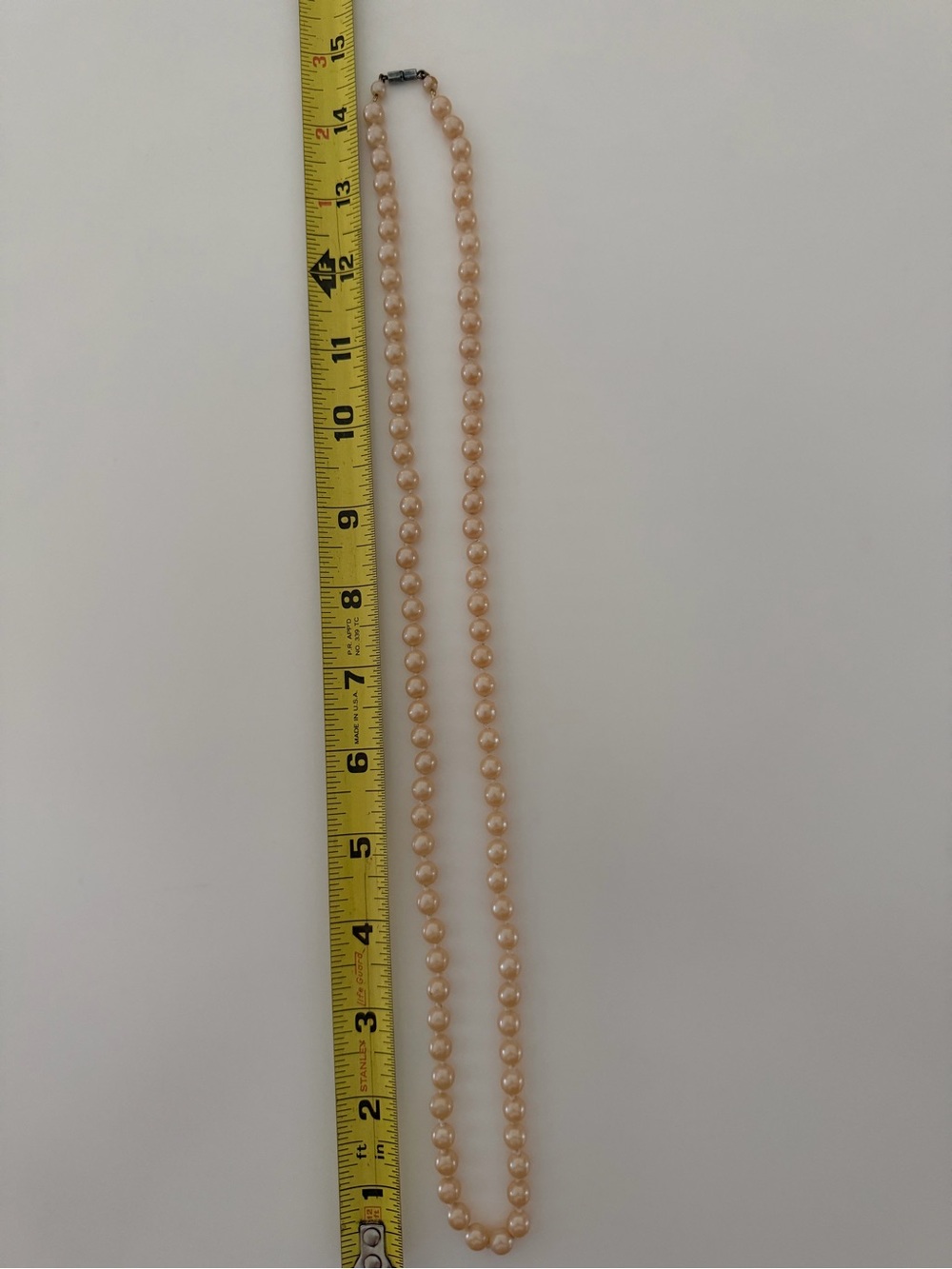 Classic Cream Pearl Necklace - Elegant Women Jewelry